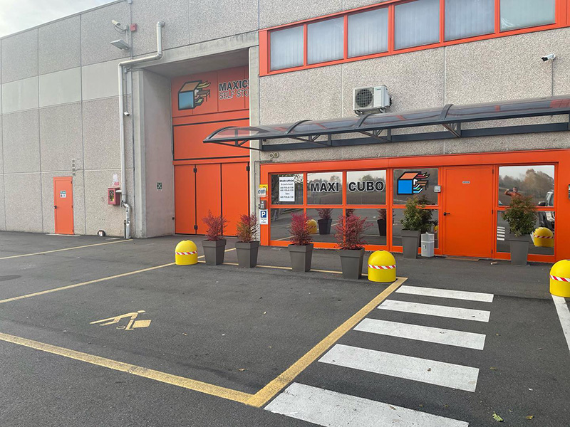 L'ingresso di Maxicubo Selfstorage